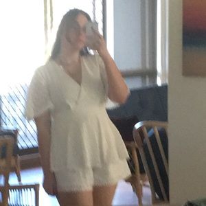 Meet your Posher, Ava